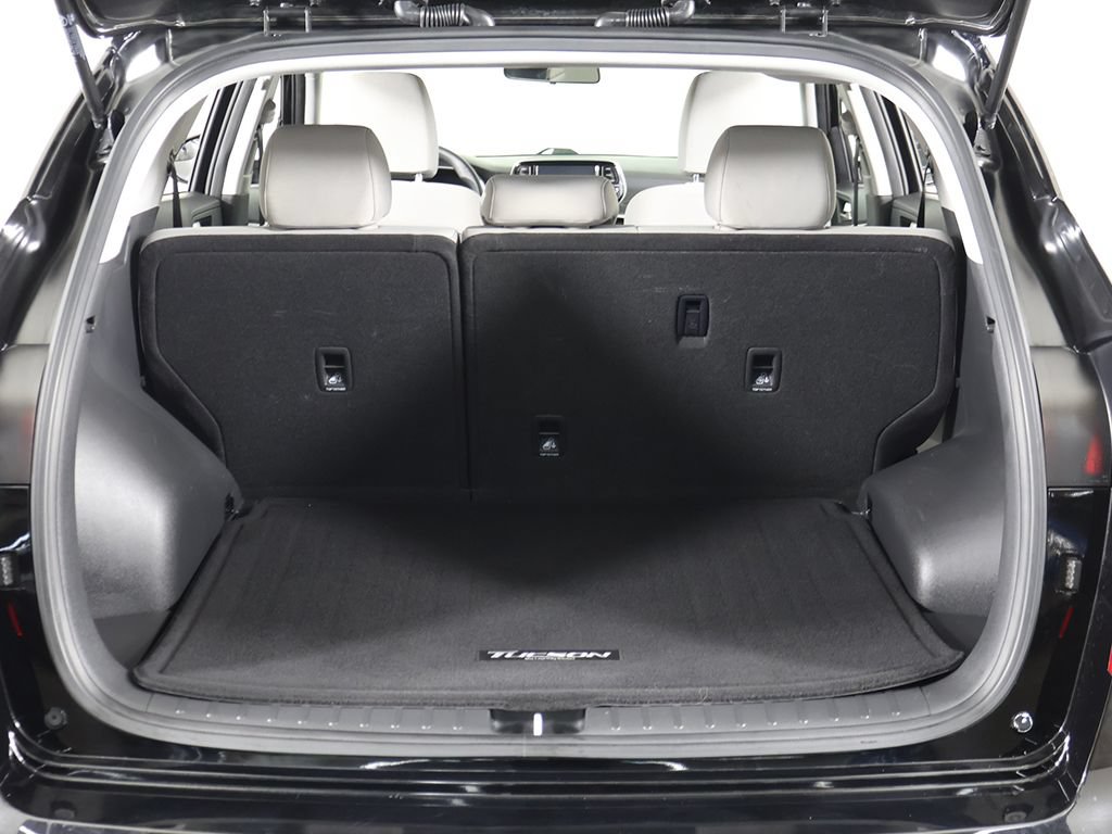 Used 2019 Hyundai Tucson SE FWD image 16