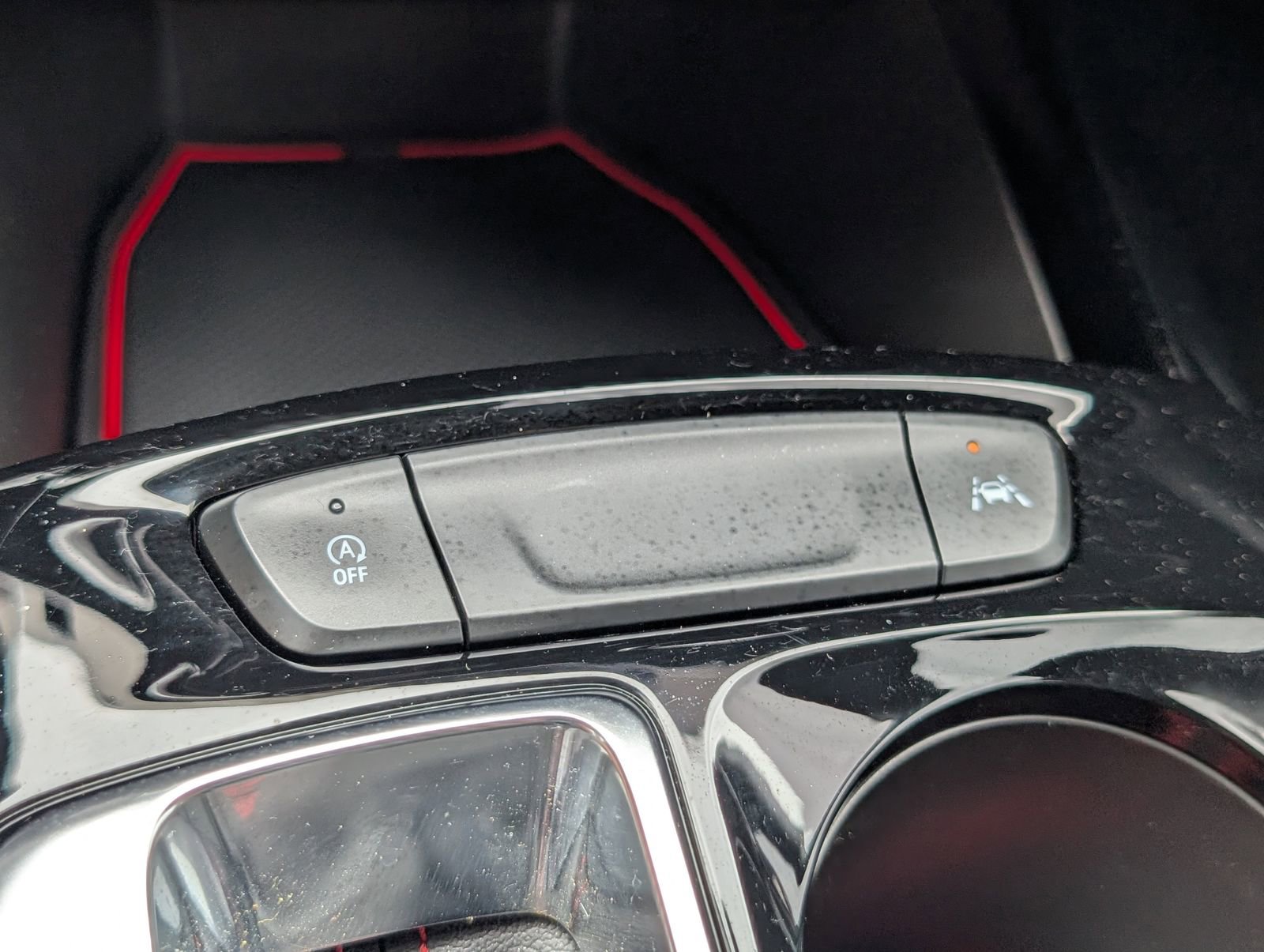 Used 2025 Chevrolet Trax RS w/ Driver Confidence Package FWD image 23