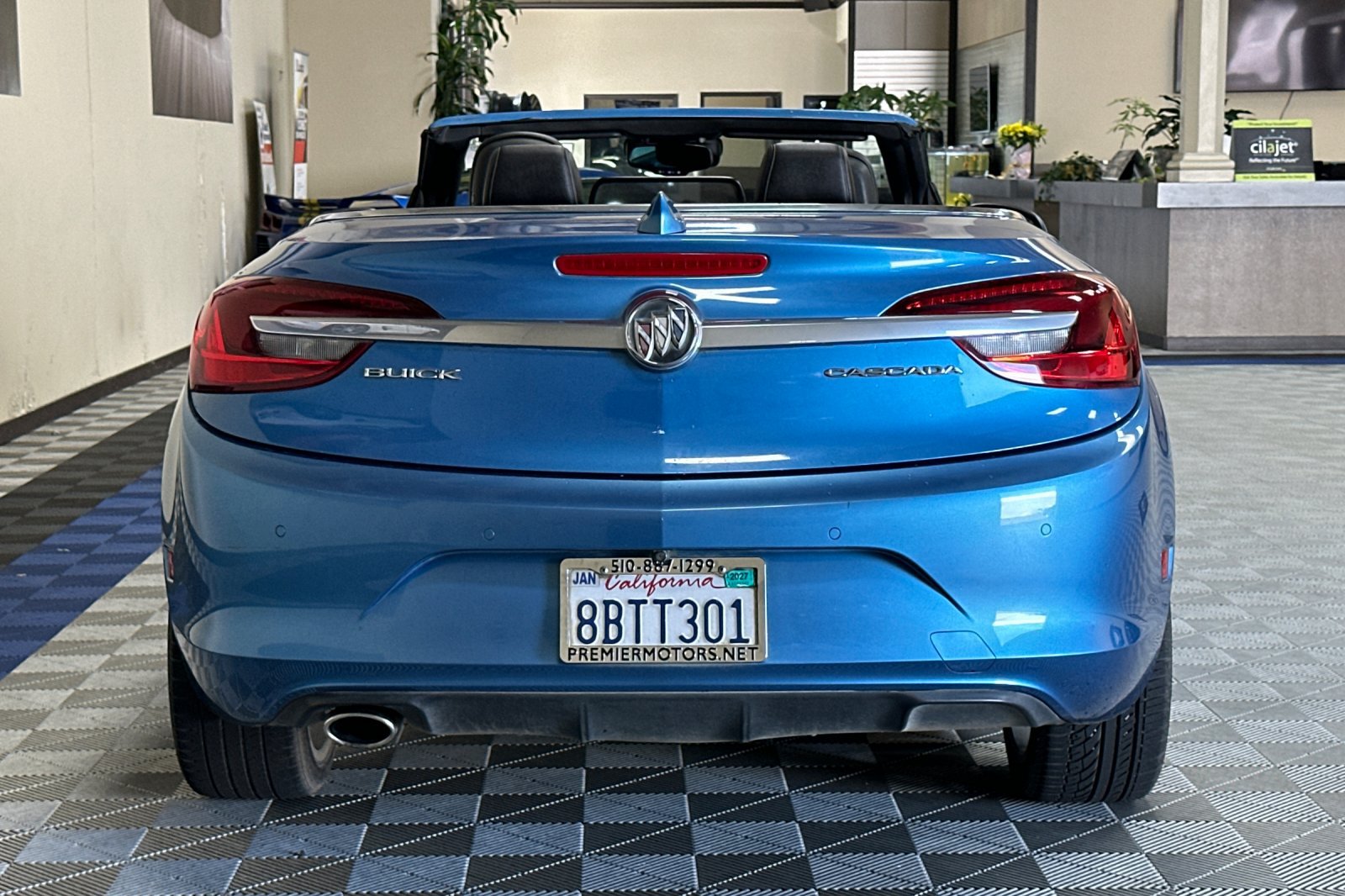 Used 2017 Buick Cascada Sport Touring FWD image 5
