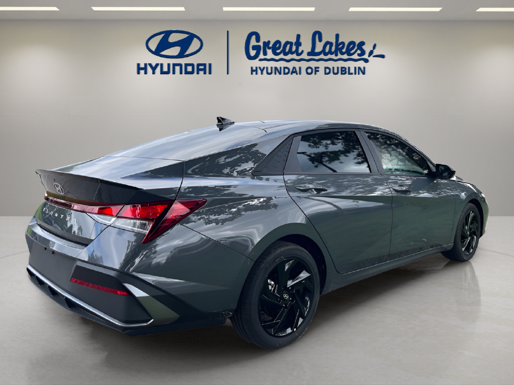 Certified 2026 Hyundai Elantra Sport FWD image 5