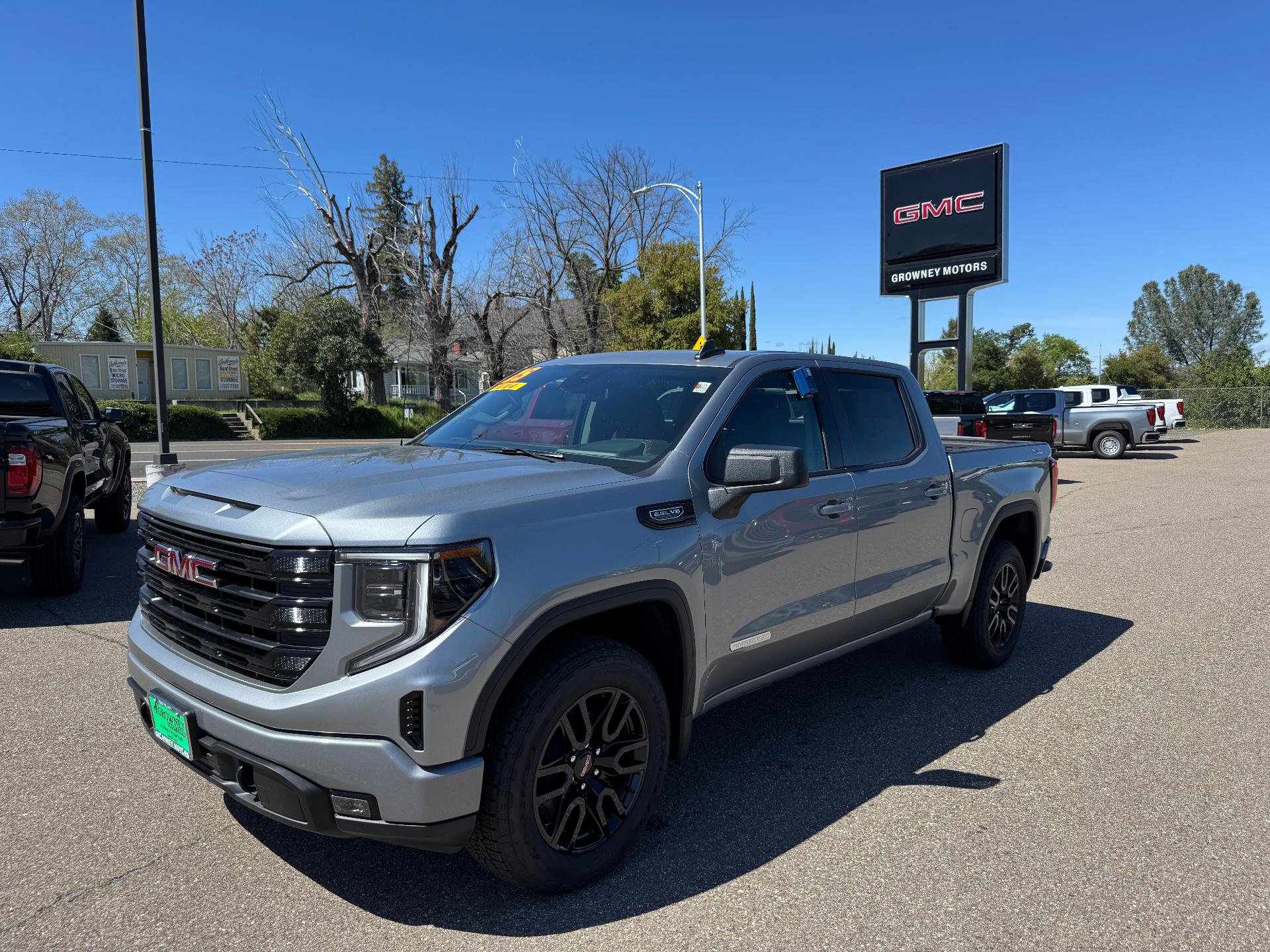 New 2025 GMC Sierra 1500 Elevation w/ X31 Off-Road Package
