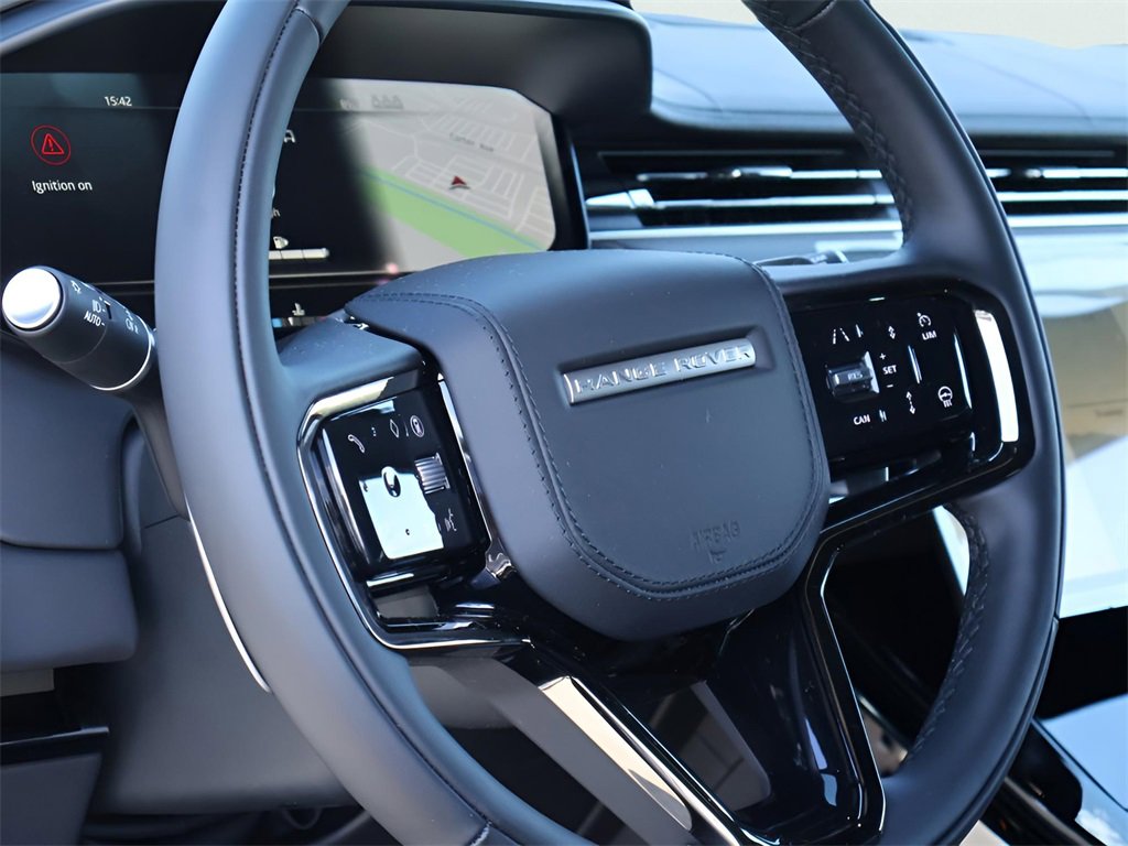 New 2025 Land Rover Range Rover Sport Dynamic SE image 14