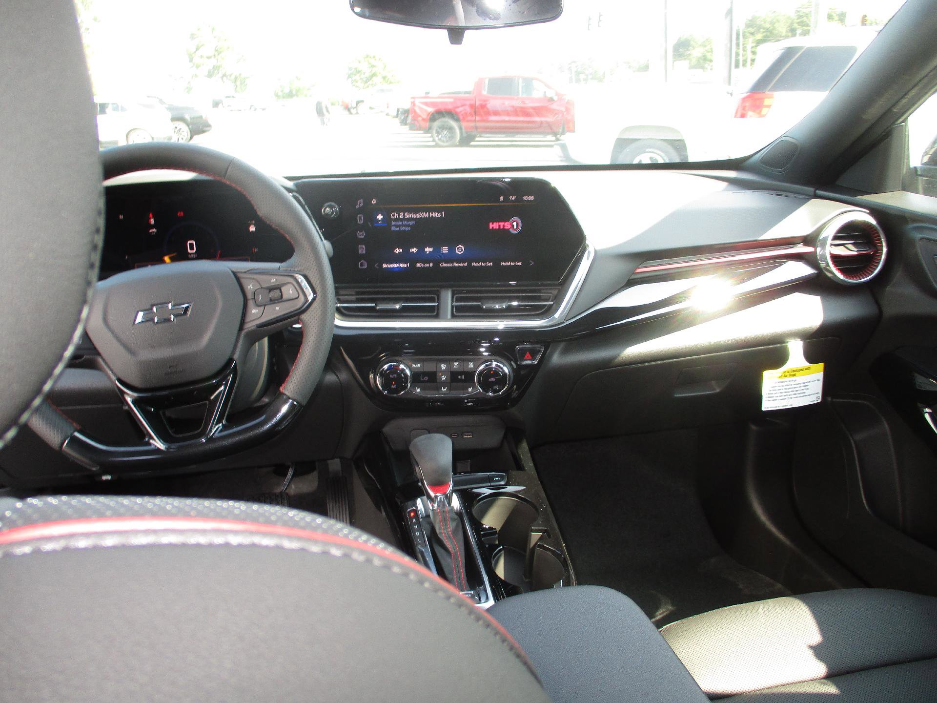 New 2026 Chevrolet Trax RS w/ Sunroof Package image 22