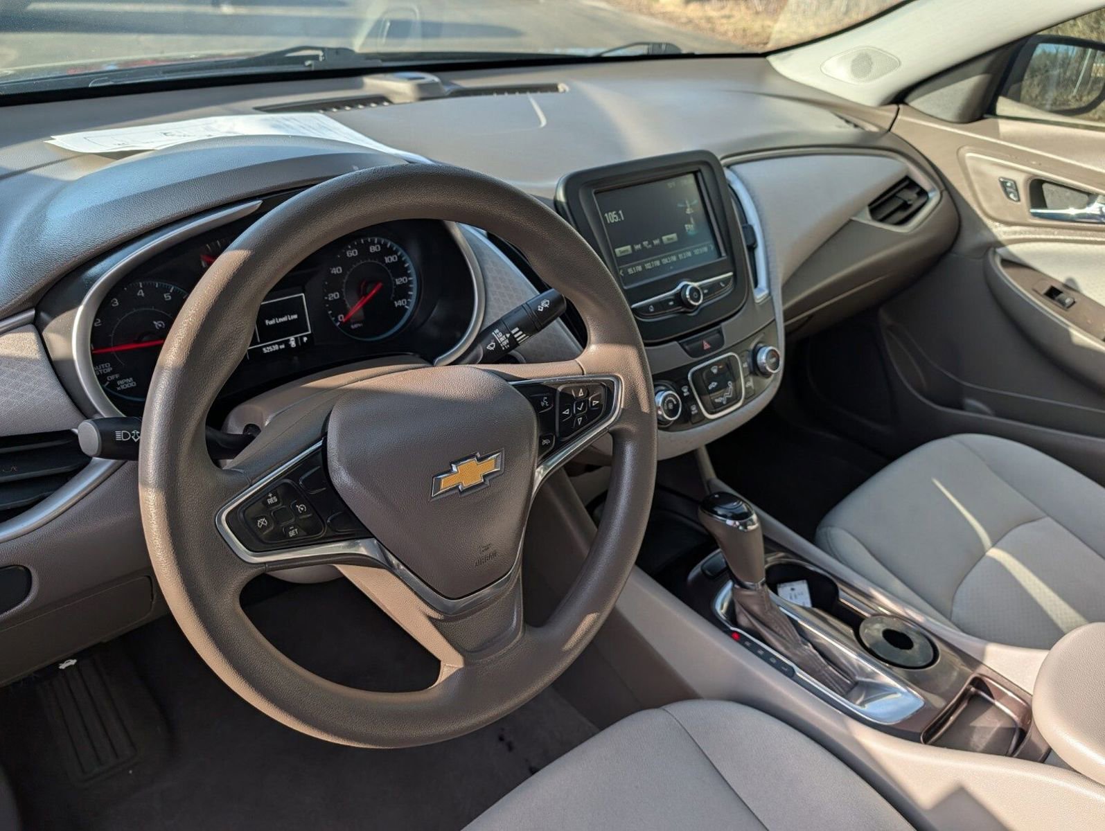 Used 2017 Chevrolet Malibu LS image 23