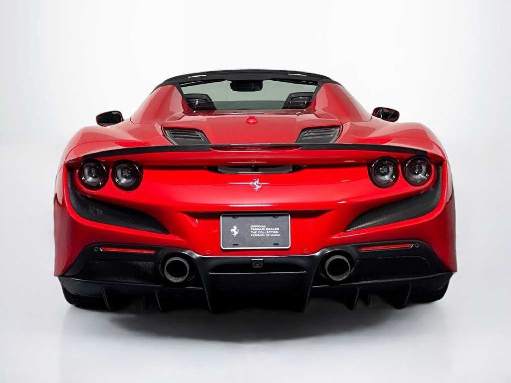Certified 2022 Ferrari F8 Tributo RWD image 8