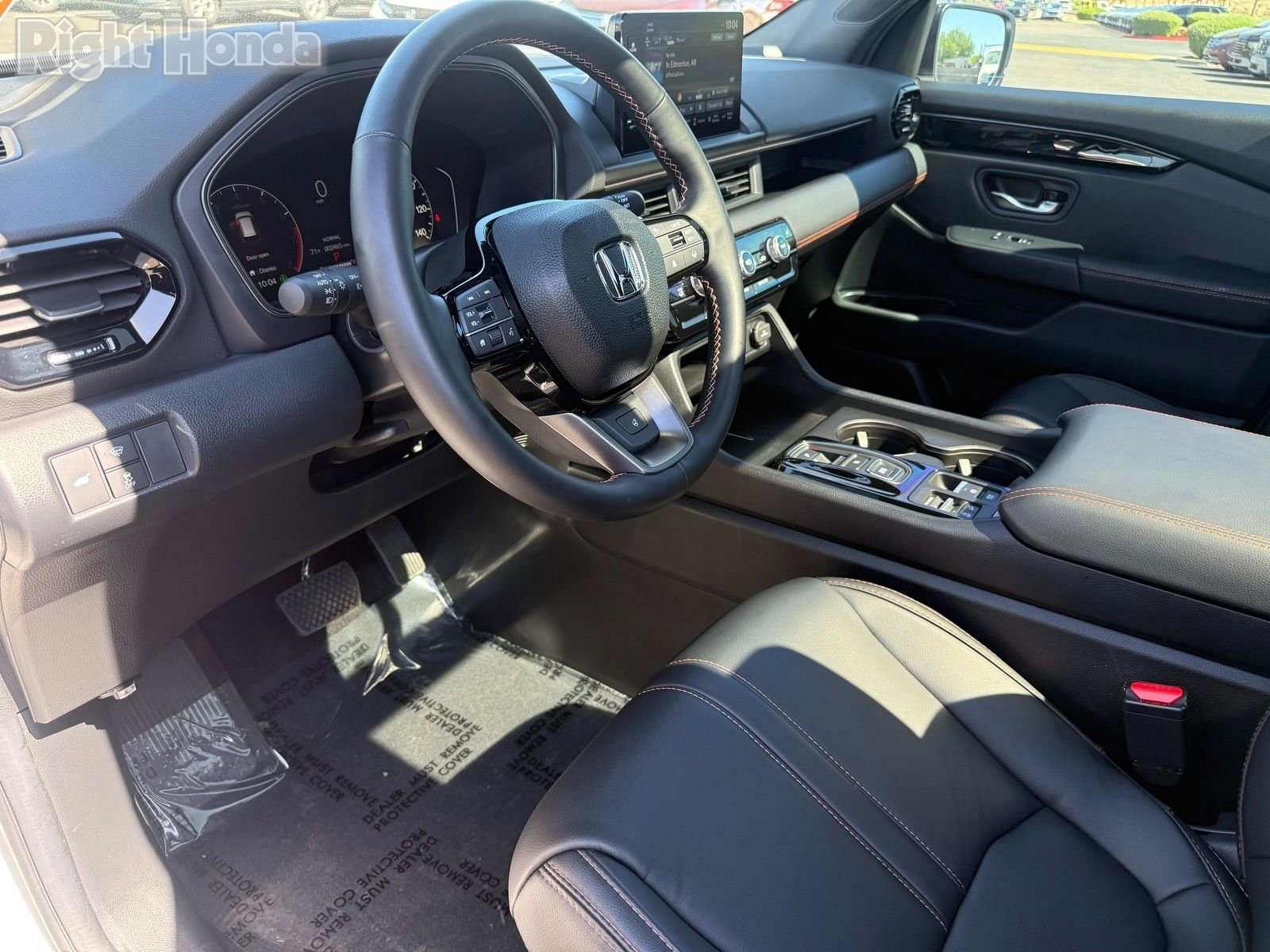 Certified 2025 Honda Pilot TrailSport image 13