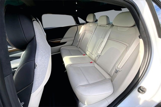 Used 2023 Lucid Air Touring image 21