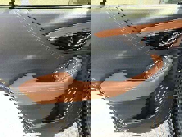 Used 2023 Subaru Outback Touring image 17