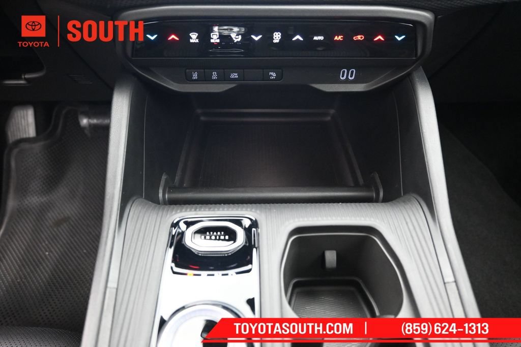 Used 2026 Jeep Cherokee Overland AWD/4WD image 24