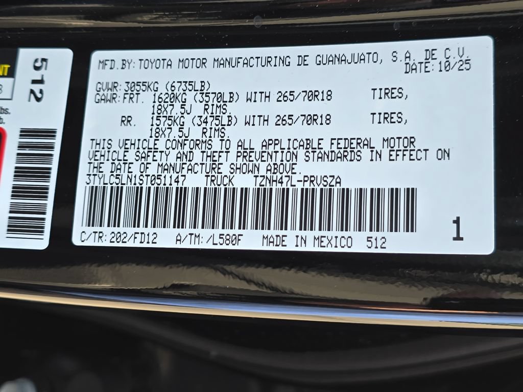 Used 2025 Toyota Tacoma TRD Off-Road AWD/4WD image 36
