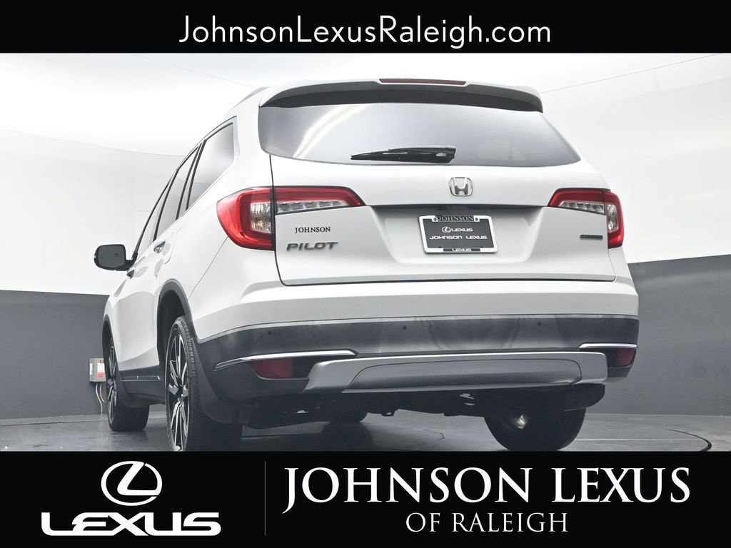 Used 2021 Honda Pilot Touring image 18