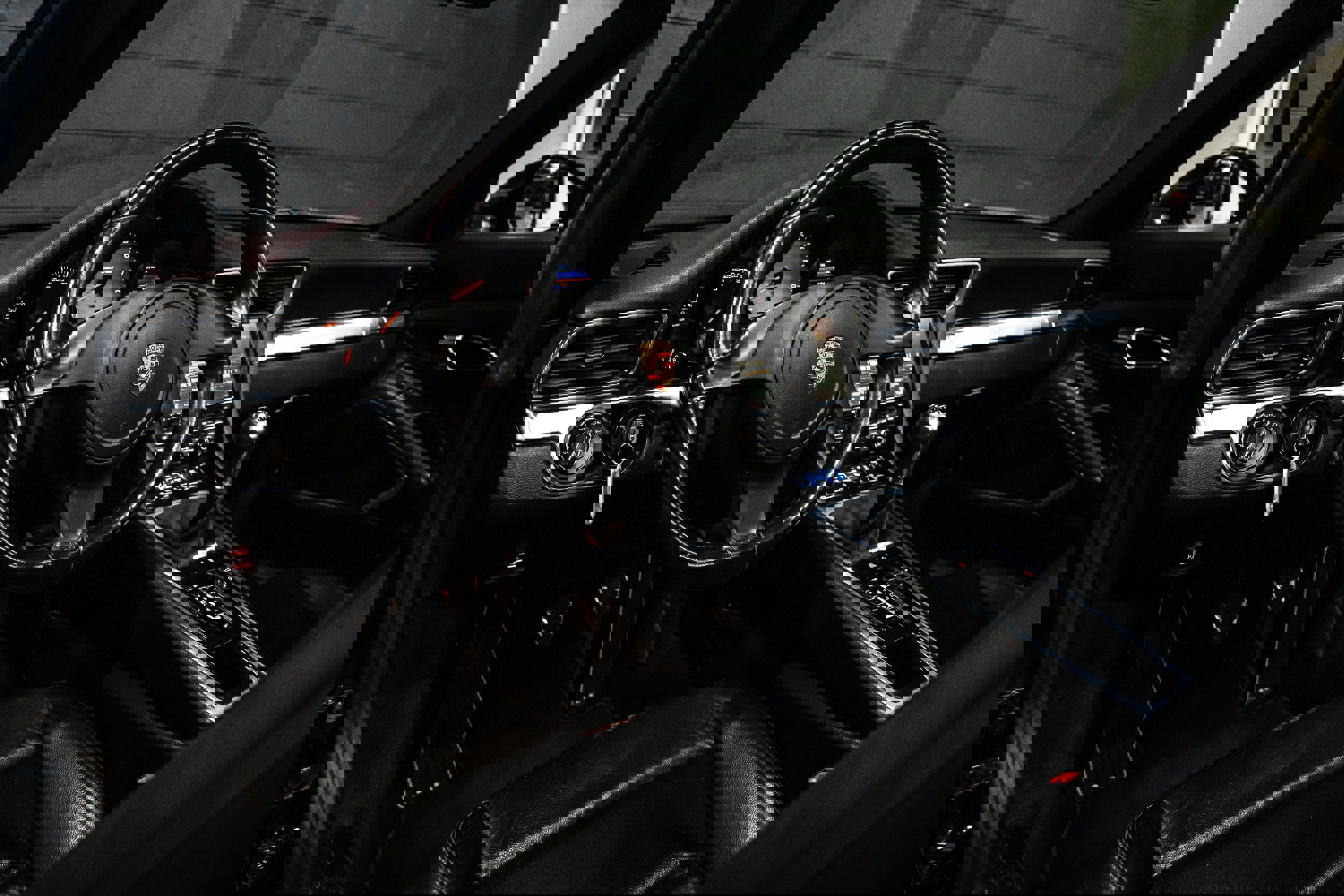 Used 2015 Porsche 911 Carrera S RWD image 4