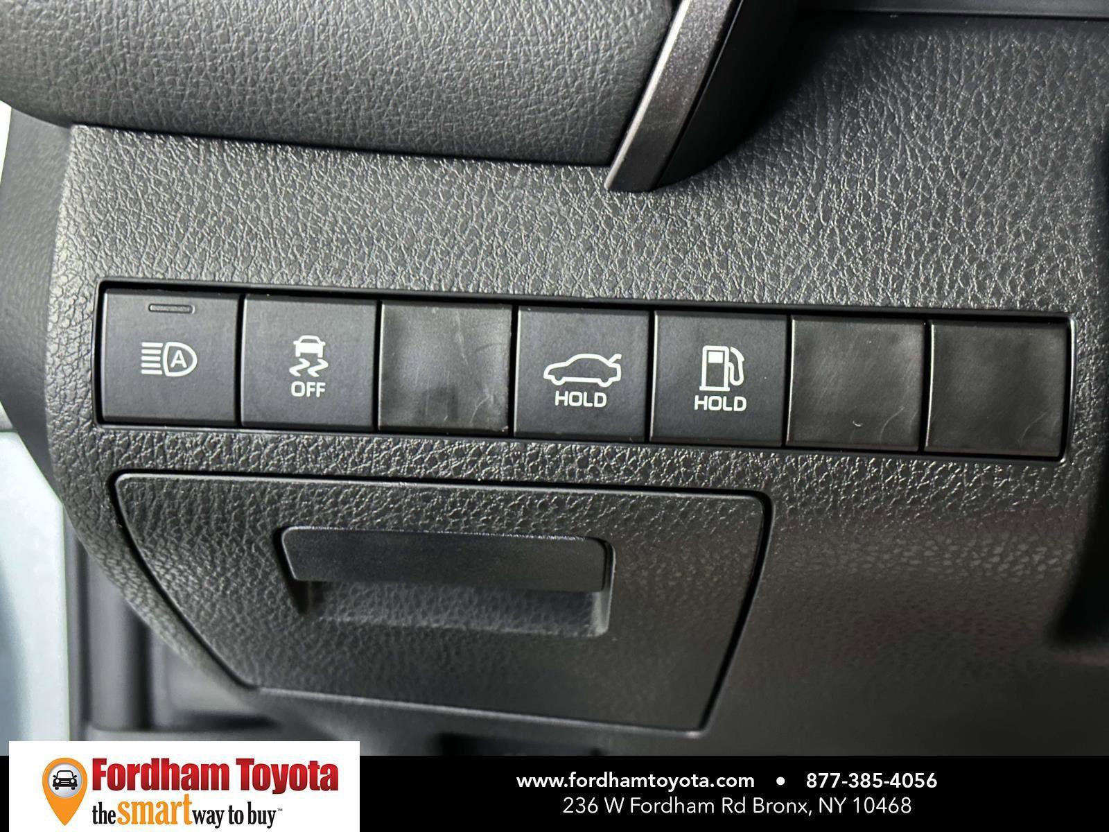 Used 2023 Toyota Camry SE image 21