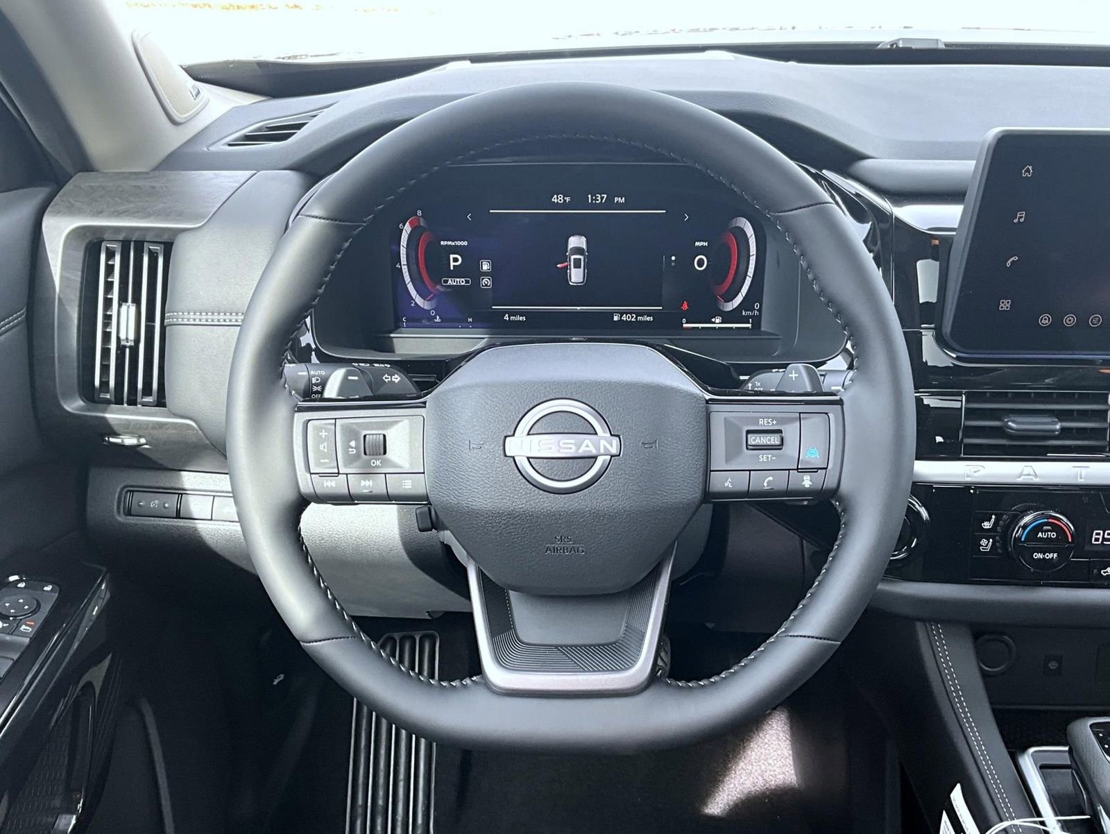 New 2026 Nissan Pathfinder Platinum AWD/4WD image 14