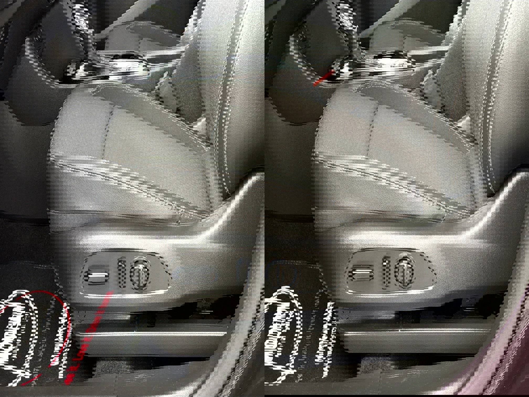 Used 2020 Buick Encore GX Select image 17