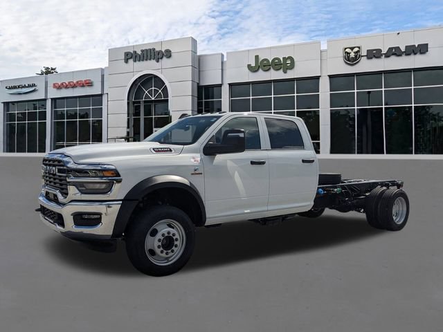New 2026 RAM 5500 Tradesman w/ Chrome Appearance Group AWD/4WD image 8