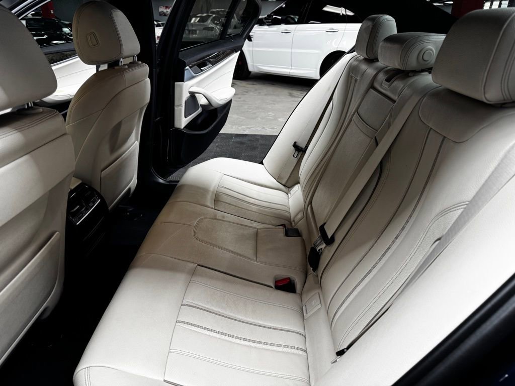 Used 2017 BMW 540i image 43