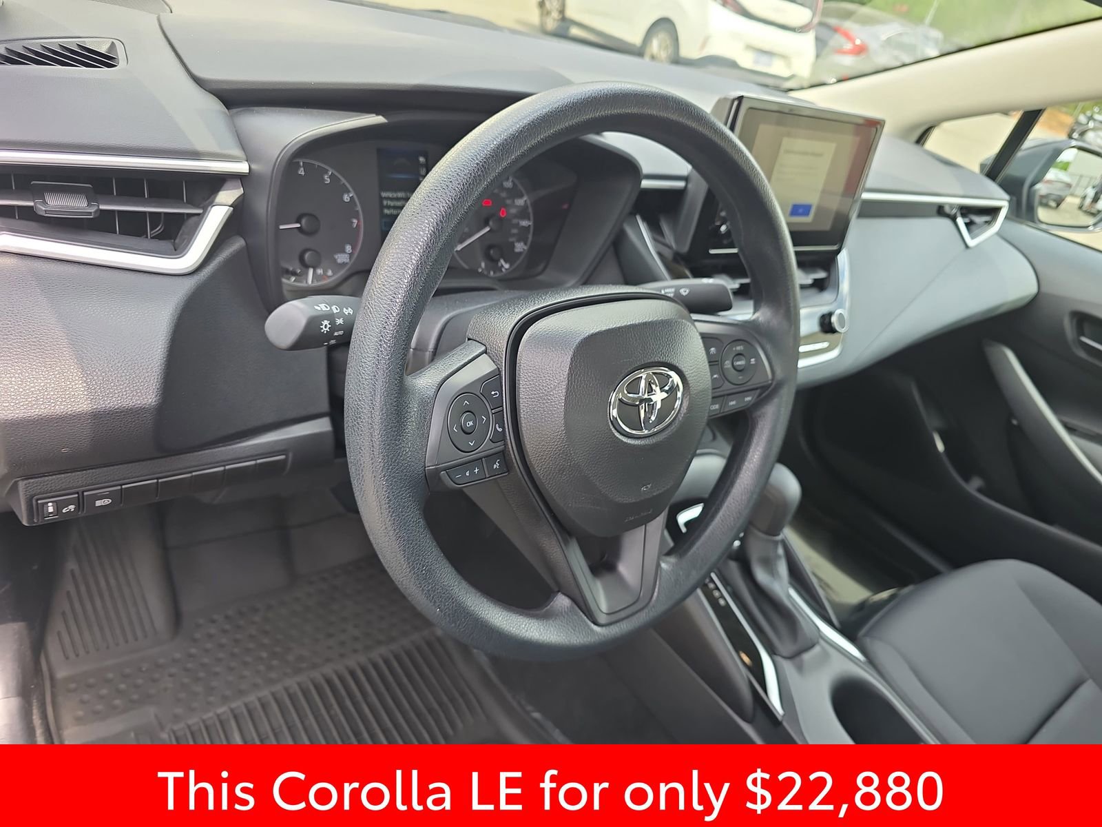 Used 2025 Toyota Corolla LE w/ LE Premium Package image 21