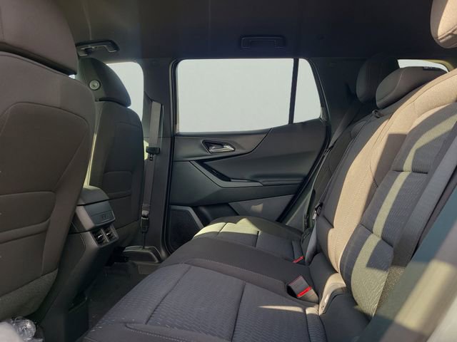 New 2026 Chevrolet Equinox LT w/ Safety and Technology Package image 9