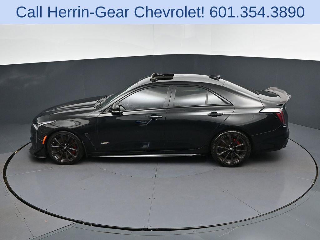 Used 2022 Cadillac CT4 V Blackwing w/ Carbon Fiber 1 Package image 32