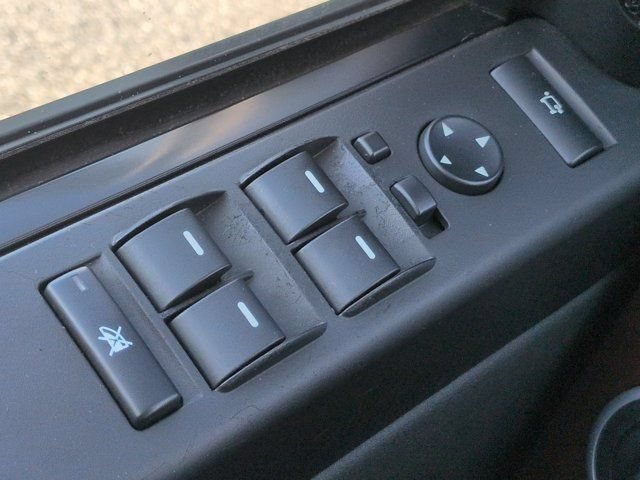 Used 2010 Land Rover Range Rover Supercharged AWD/4WD image 24