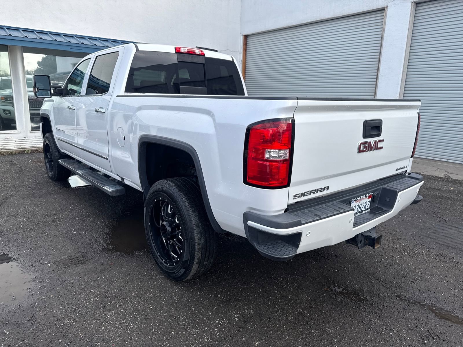 Used 2019 GMC Sierra 2500 Denali w/ Duramax Plus Package image 3