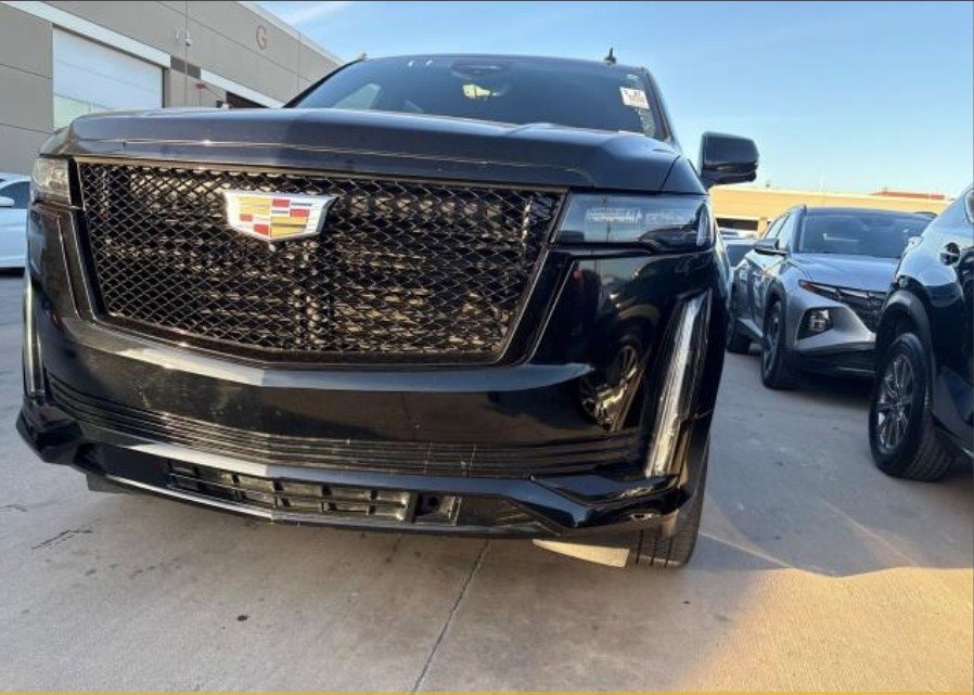 Used 2023 Cadillac Escalade Sport image 10