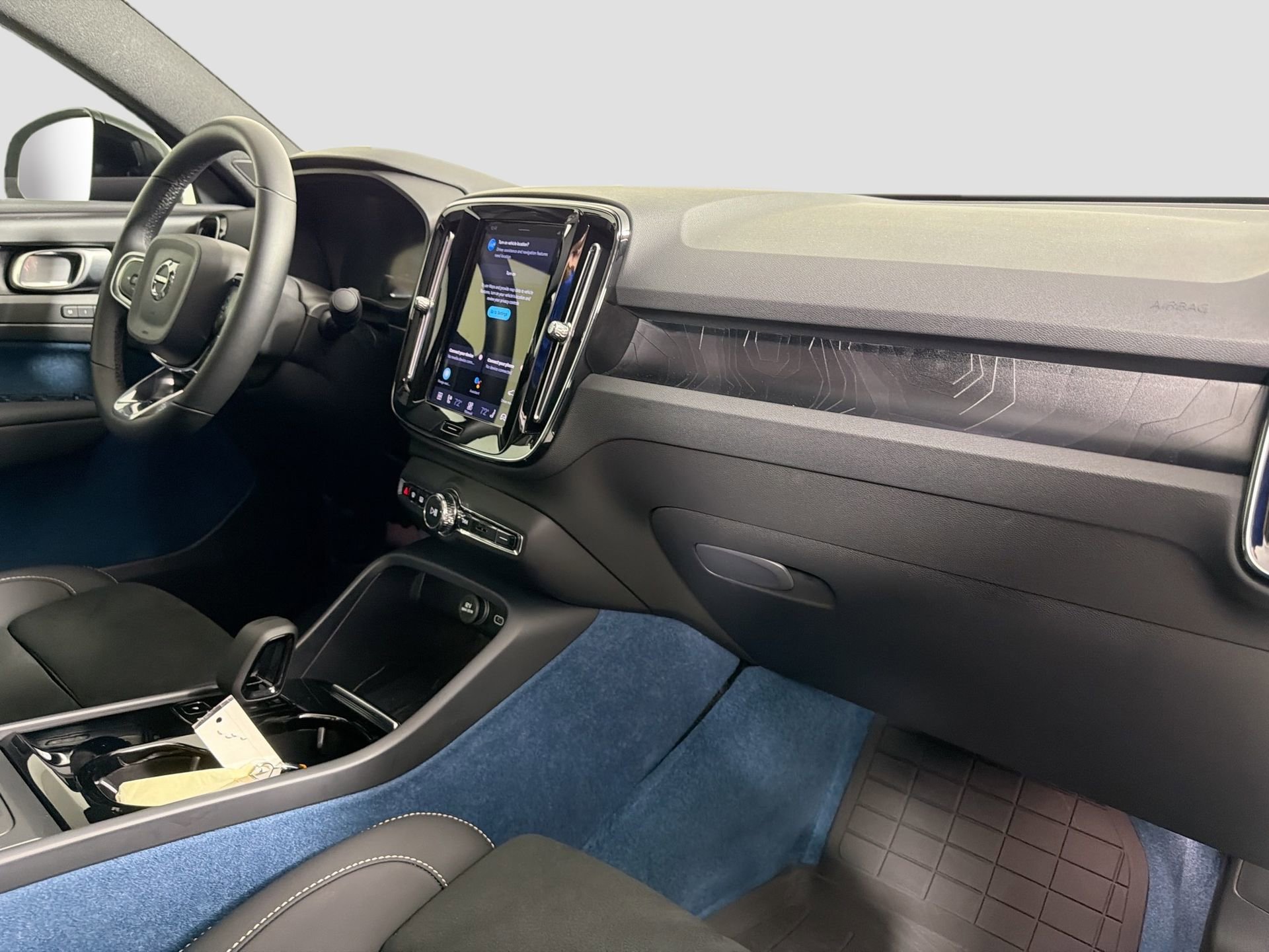 Certified 2023 Volvo C40 P8 Recharge Ultimate AWD/4WD image 29