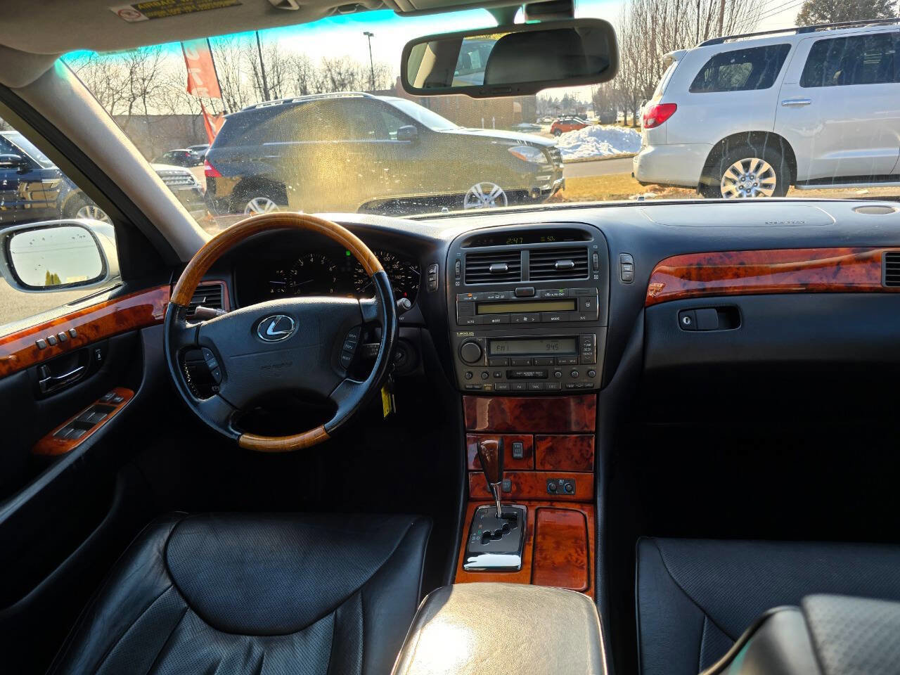 Used 2005 Lexus LS 430 image 28