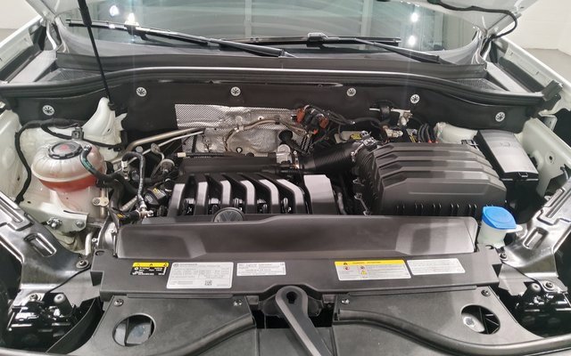 Used 2022 Volkswagen Atlas SEL R-Line image 51