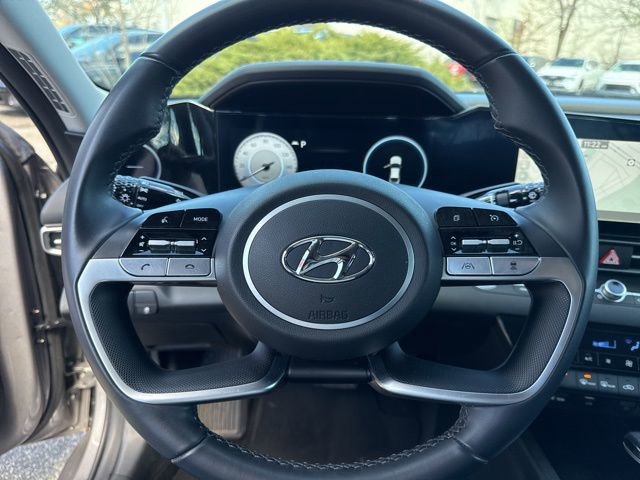 Used 2023 Hyundai Elantra SEL w/ Convenience Package image 14