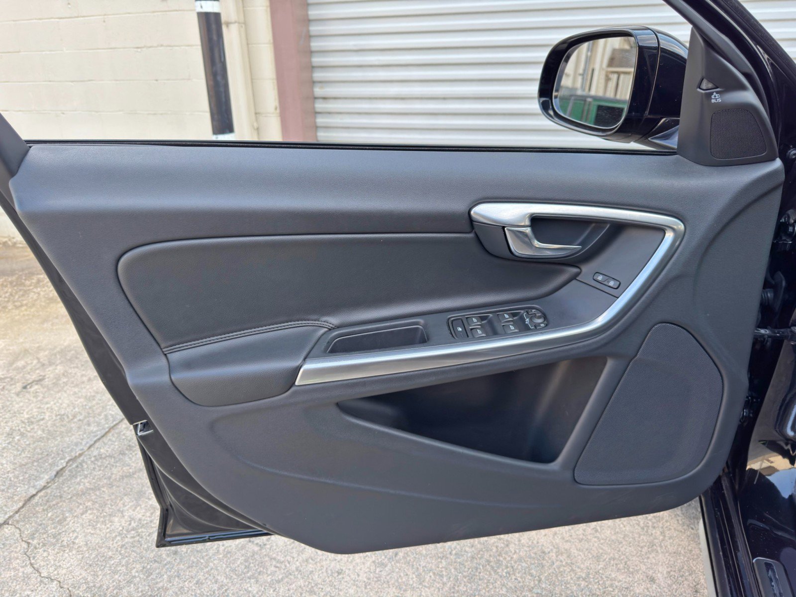 Used 2018 Volvo V60 T5 Cross Country w/ Convenience Package AWD/4WD image 37