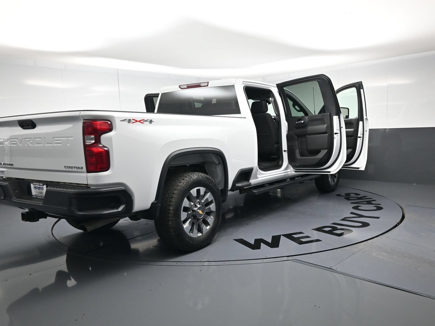 Used 2024 Chevrolet Silverado 2500 Custom w/ Custom Convenience Package AWD/4WD image 27