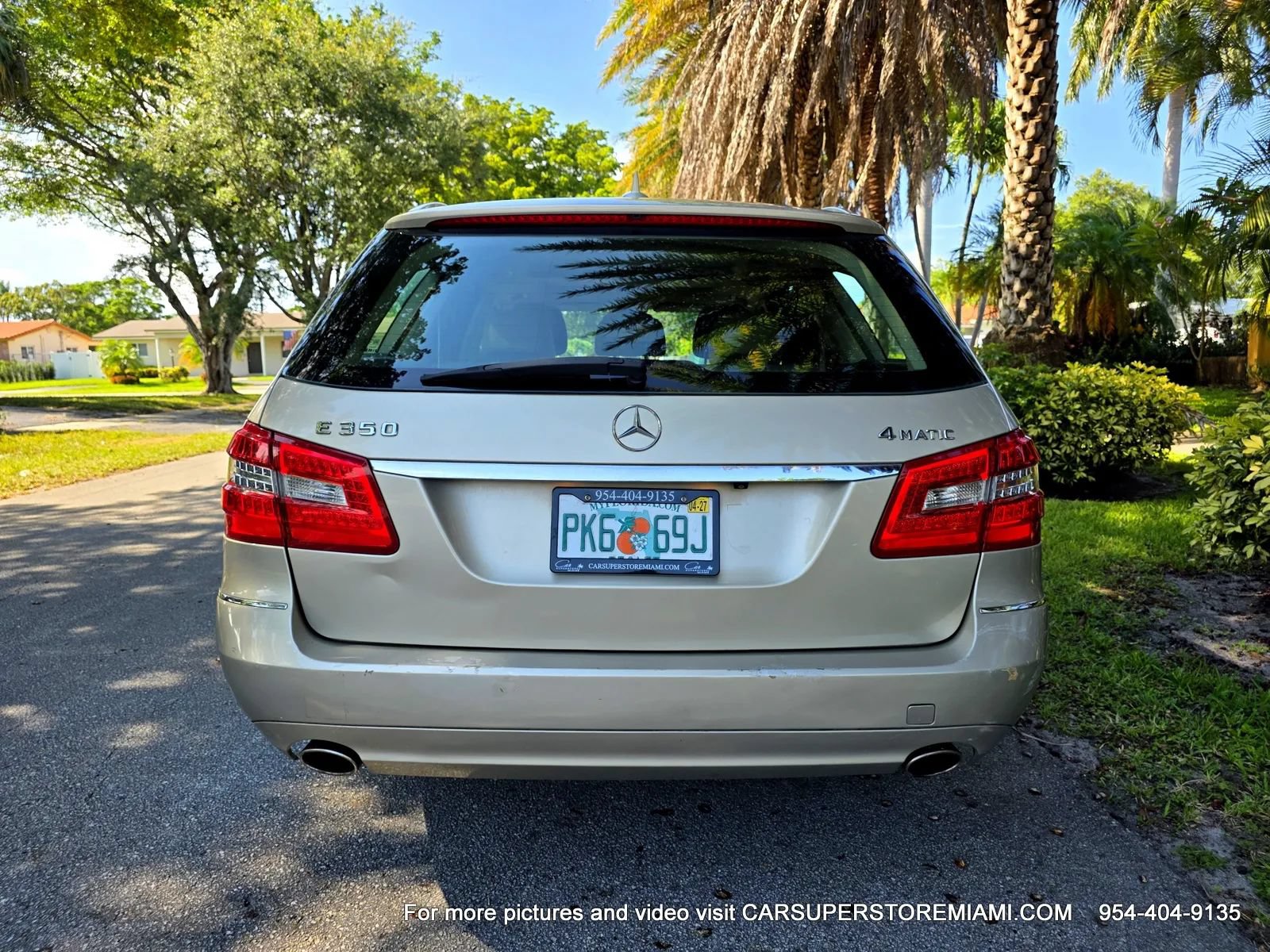 Used 2011 Mercedes-Benz E 350 4MATIC Wagon image 18
