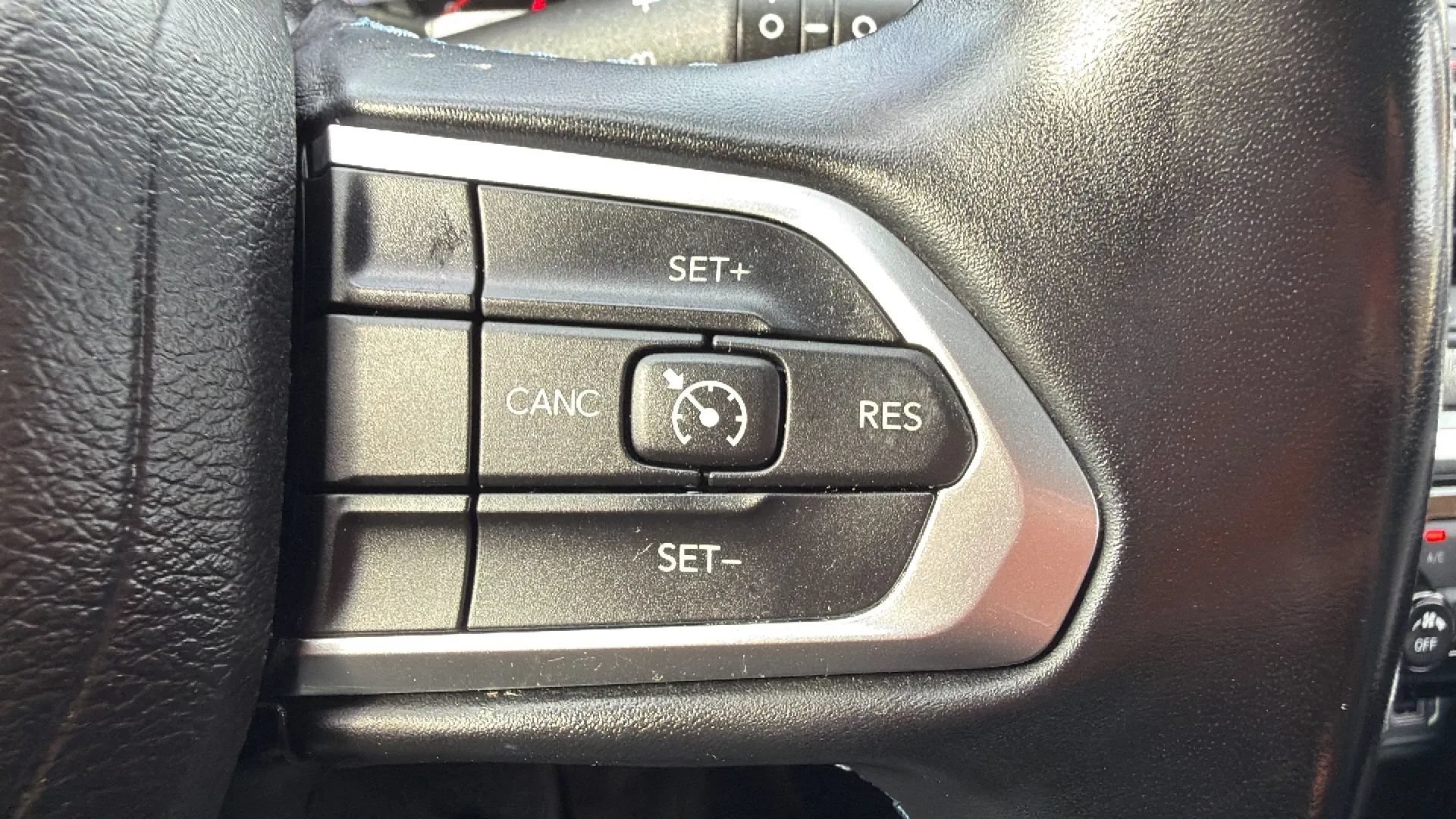 Used 2022 Jeep Compass Latitude w/ Convenience Group AWD/4WD image 11