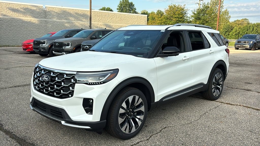 New 2027 Ford Explorer Platinum w/ LUX Leather Package AWD/4WD image 2