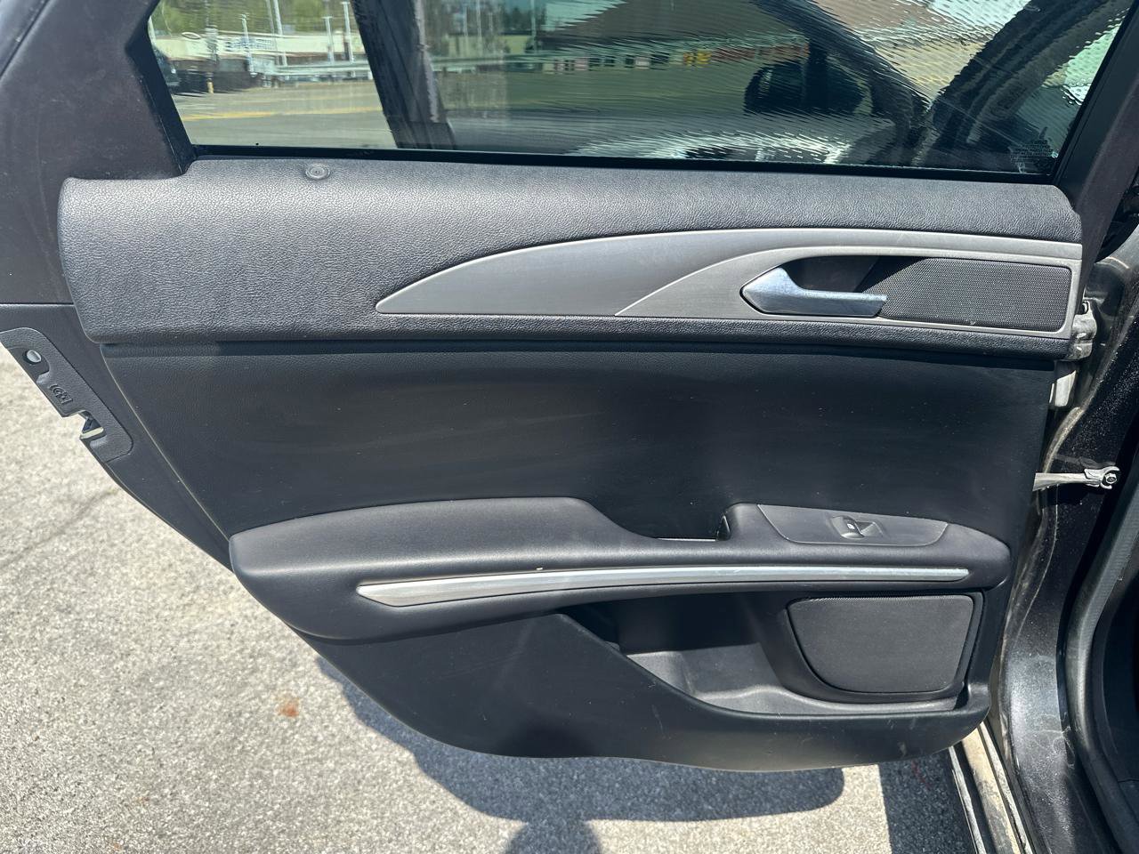 Used 2015 Lincoln MKZ AWD w/ Equipment Group 101A Select image 18