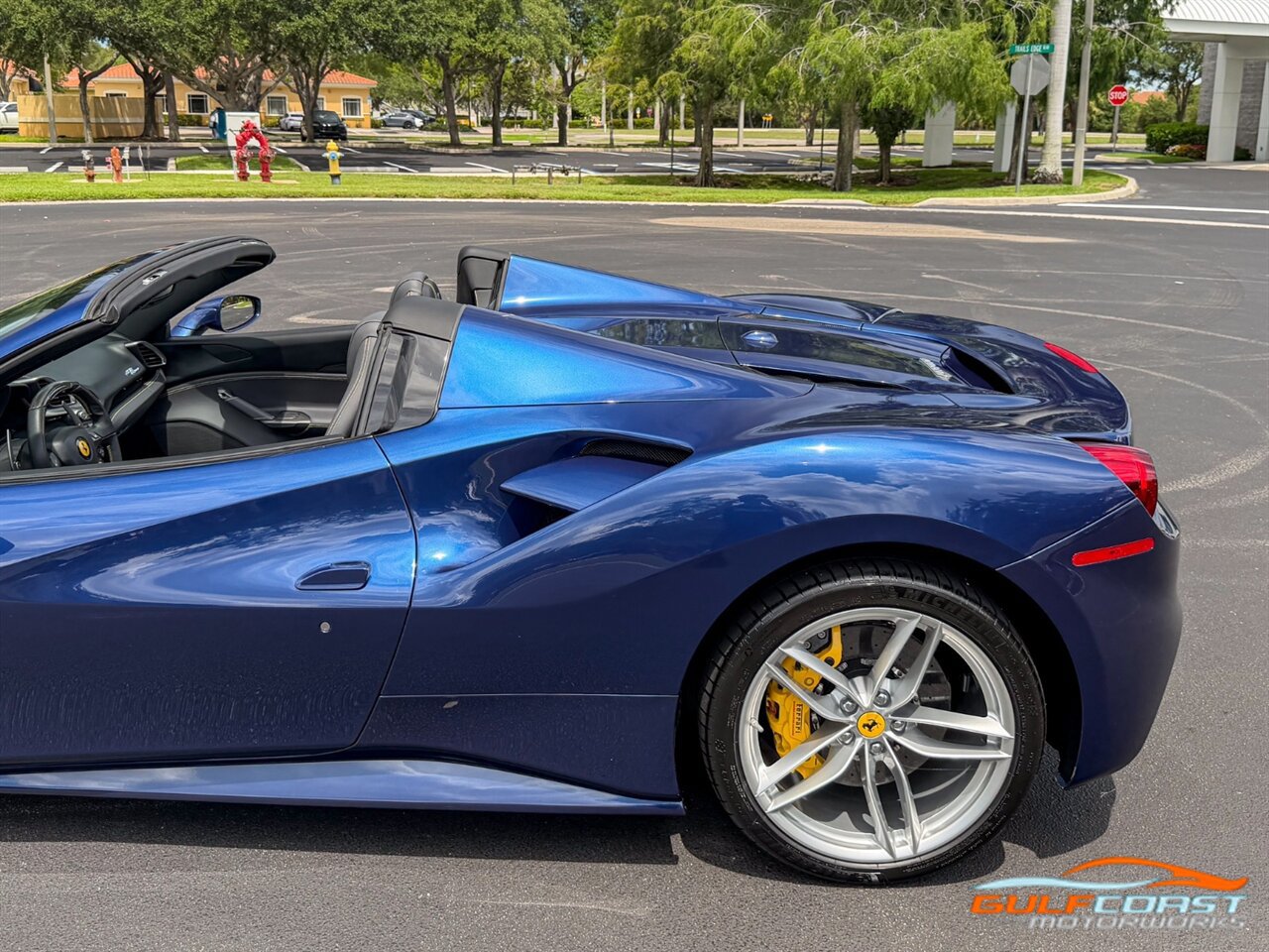 Used 2017 Ferrari 488 Spider RWD image 44