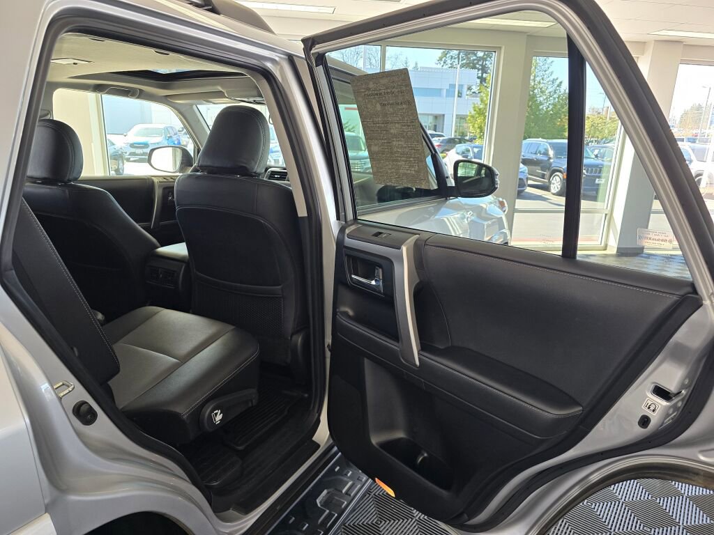 Used 2023 Toyota 4Runner SR5 Premium w/ Moonroof Package image 40