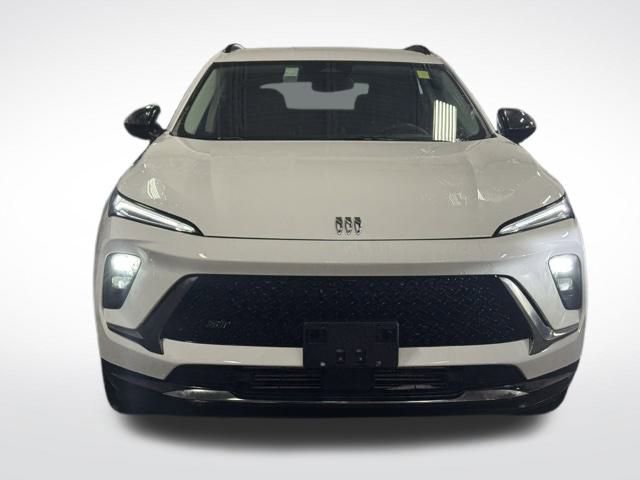 Used 2025 Buick Envision Sport Touring image 3