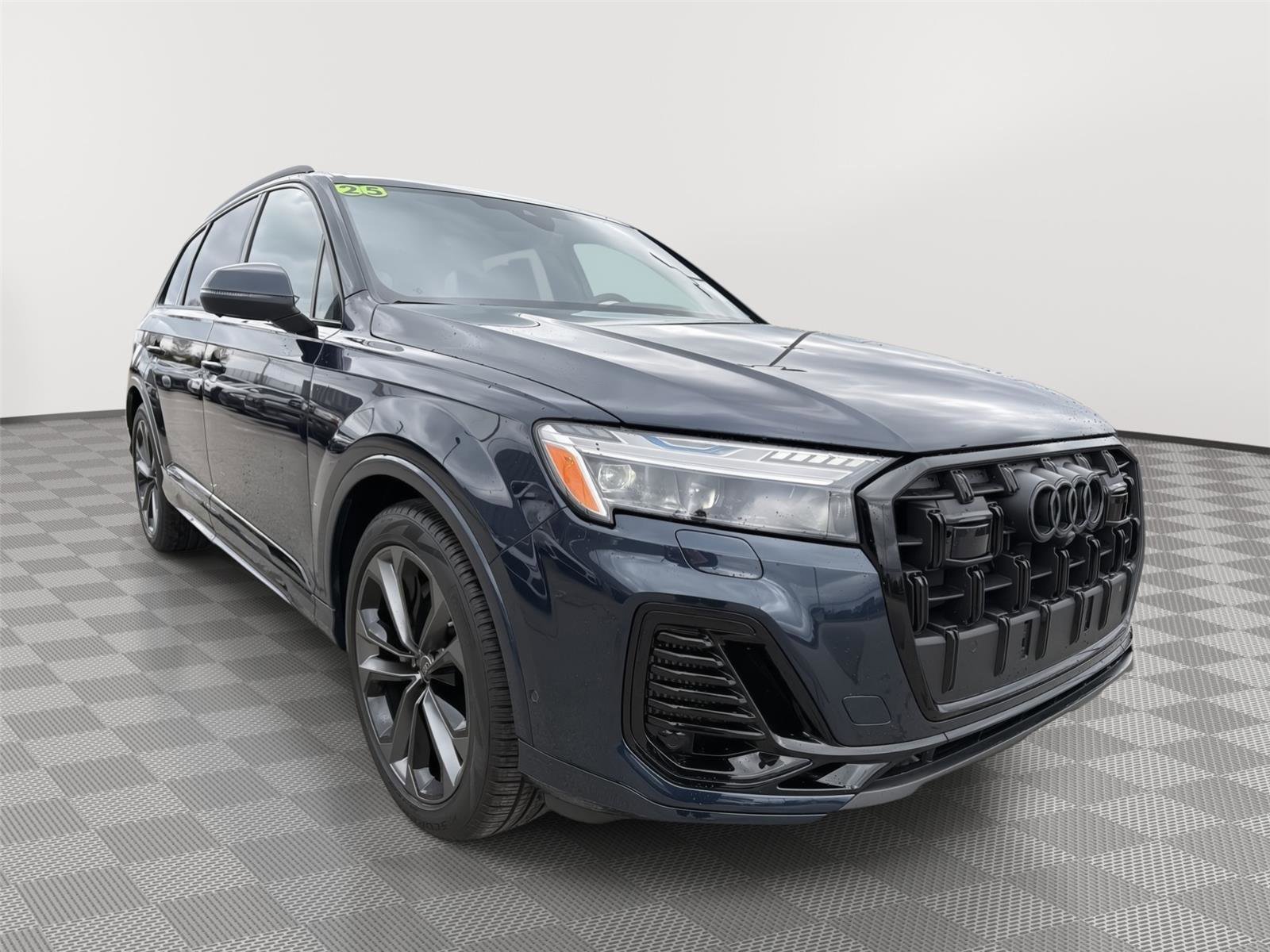 Used 2025 Audi Q7 3.0T Prestige w/ Prestige Package AWD/4WD image 7
