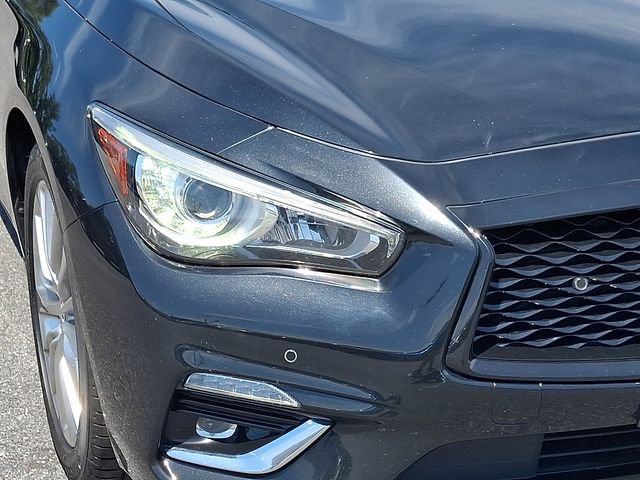 Used 2021 INFINITI Q50 Luxe w/ All Weather Package AWD/4WD image 9