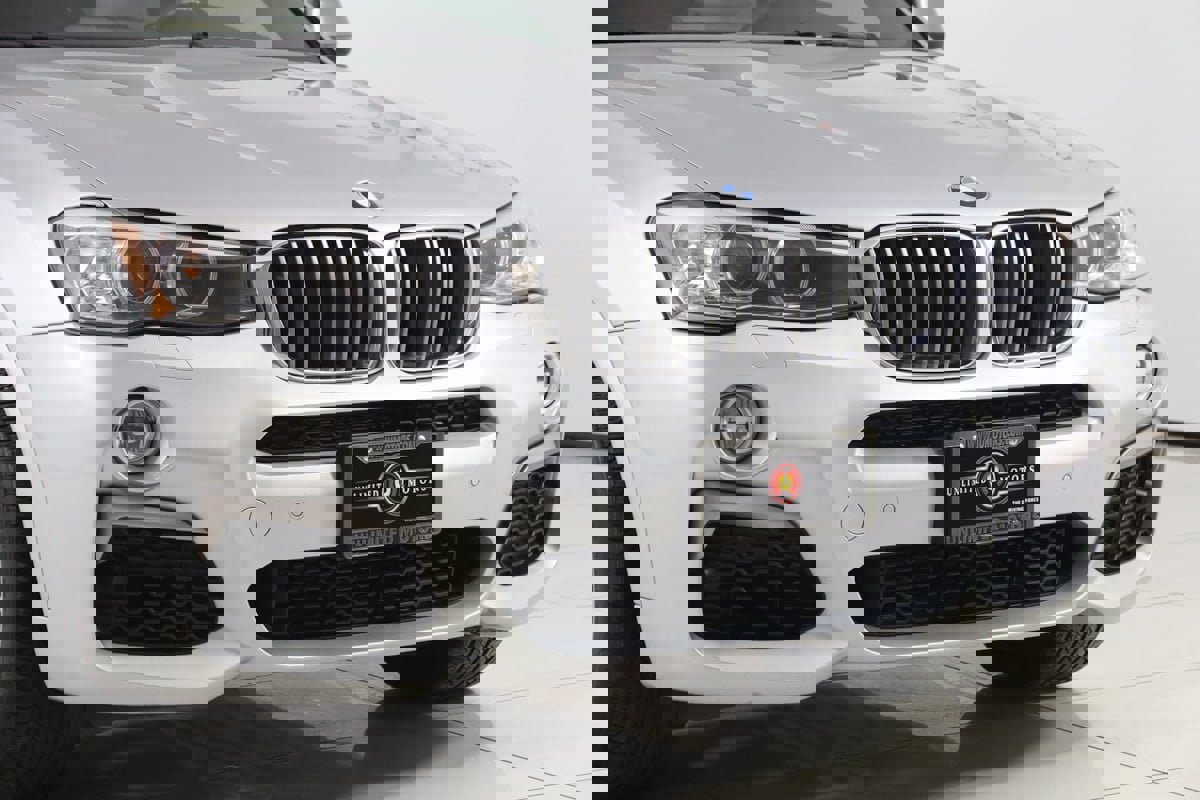 Used 2018 BMW X4 M40i image 39