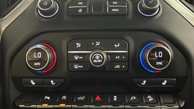 Used 2021 Chevrolet Silverado 1500 LT Trail Boss w/ Convenience Package II AWD/4WD image 18