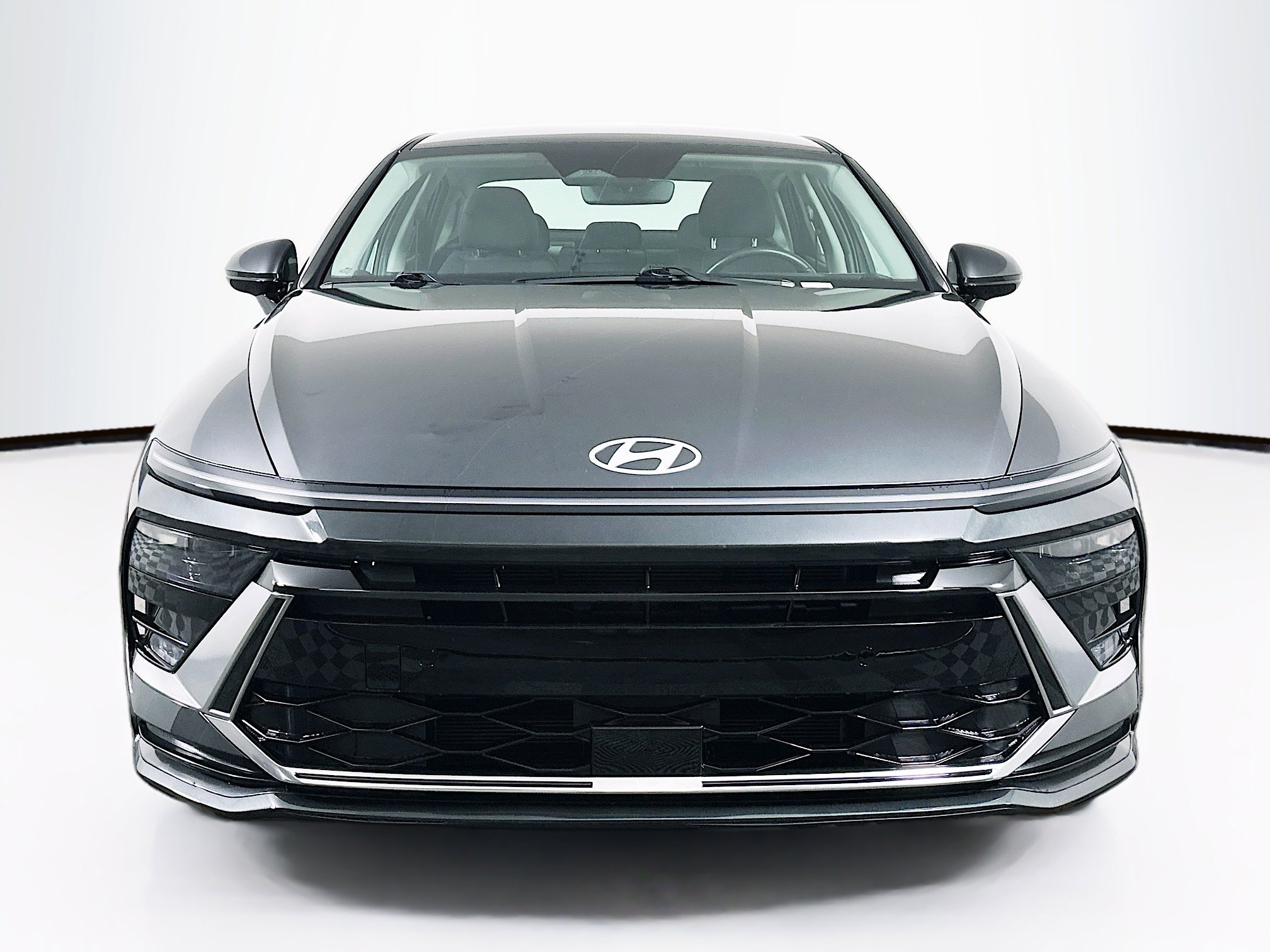 Used 2025 Hyundai Sonata SEL image 2