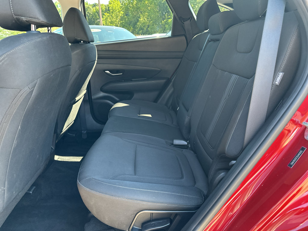 Used 2025 Hyundai Tucson SEL FWD image 19