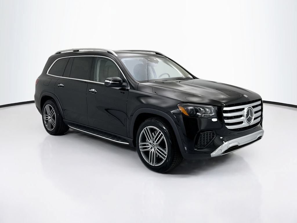 New 2026 Mercedes-Benz GLS 450 4MATIC image 3