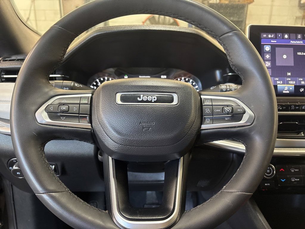 Certified 2023 Jeep Compass Limited AWD/4WD image 18