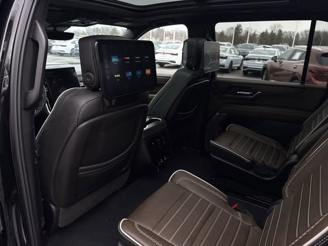 Certified 2025 GMC Yukon XL Denali Ultimate w/ LPO, Floor Liner Package image 22