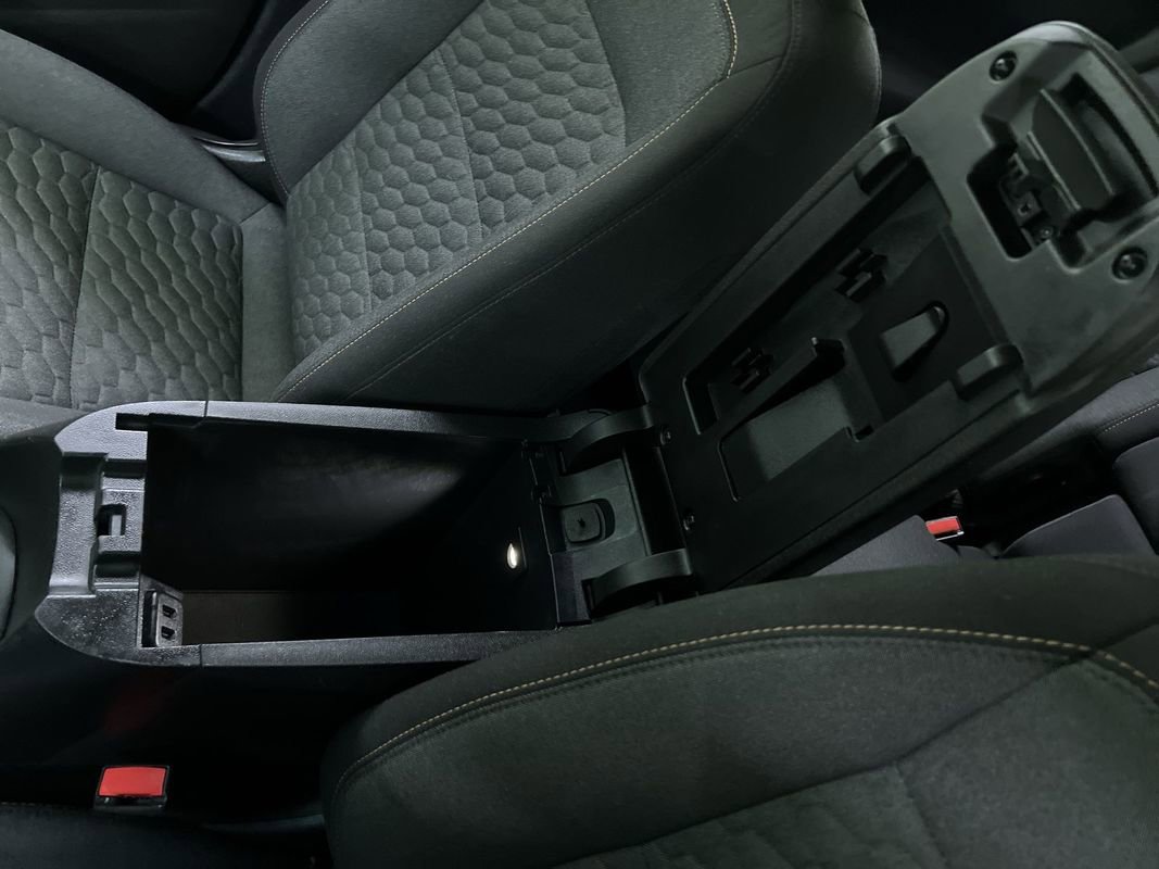 Used 2019 Chevrolet Equinox LT w/ Sun & Navigation Package FWD image 25